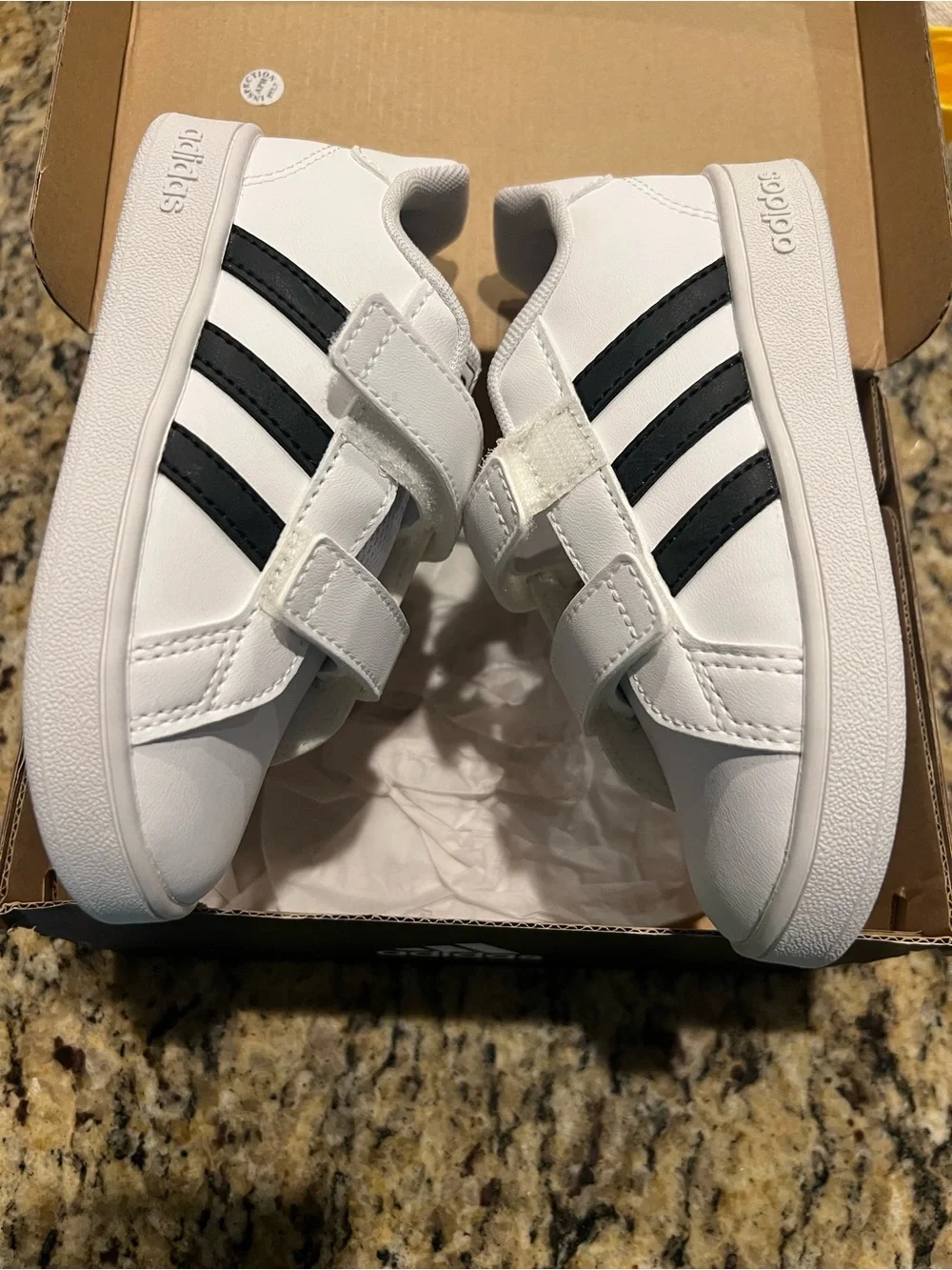 NIB Adidas Toddler Grand Court 1 Sneakers - Size 9K